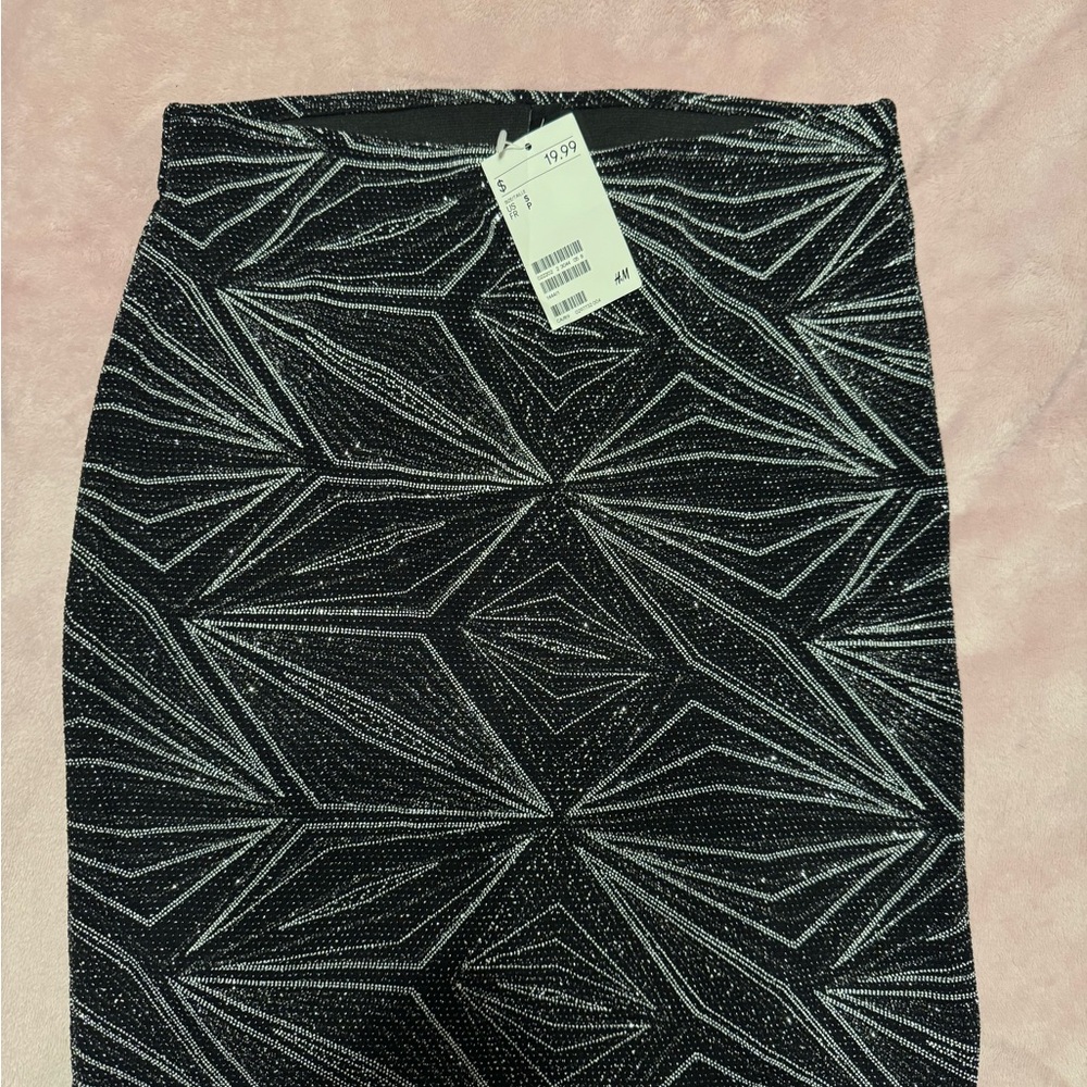H&M Black sequin Skirt BNWT